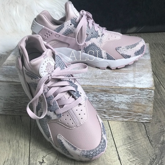 Nike Air Huarache Run PRM Particle Rose Vast Grey - Picture 5 of 8